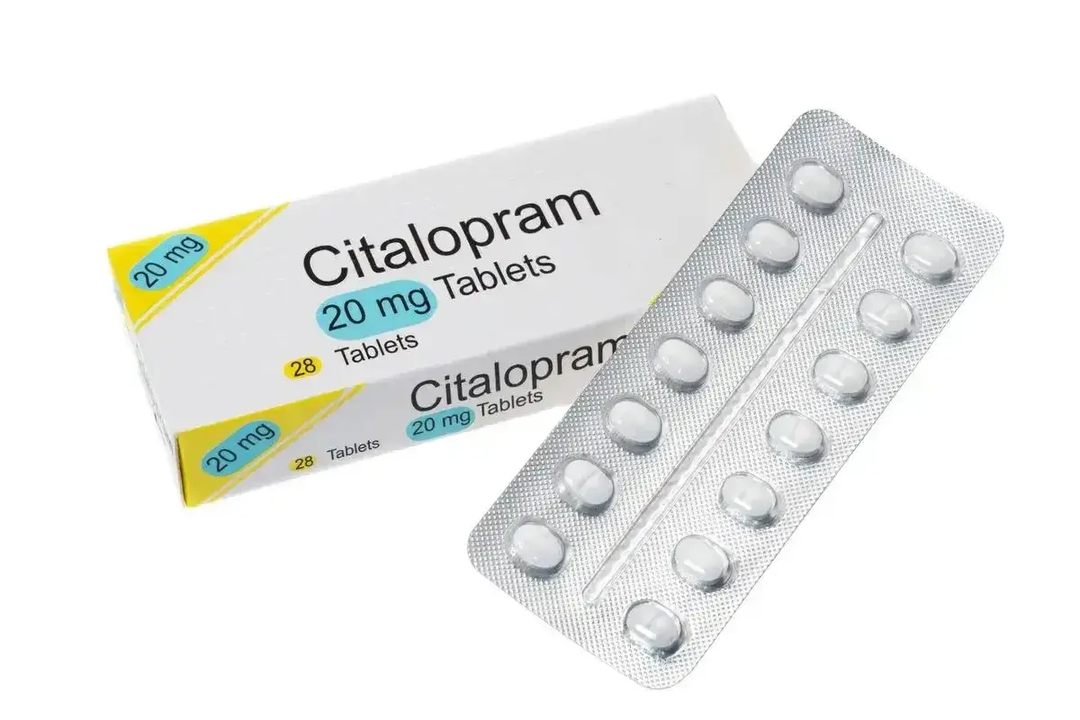 Opakowanie i blister tabletek Citalopram 20 mg, leku stosowanego w leczeniu depresji.